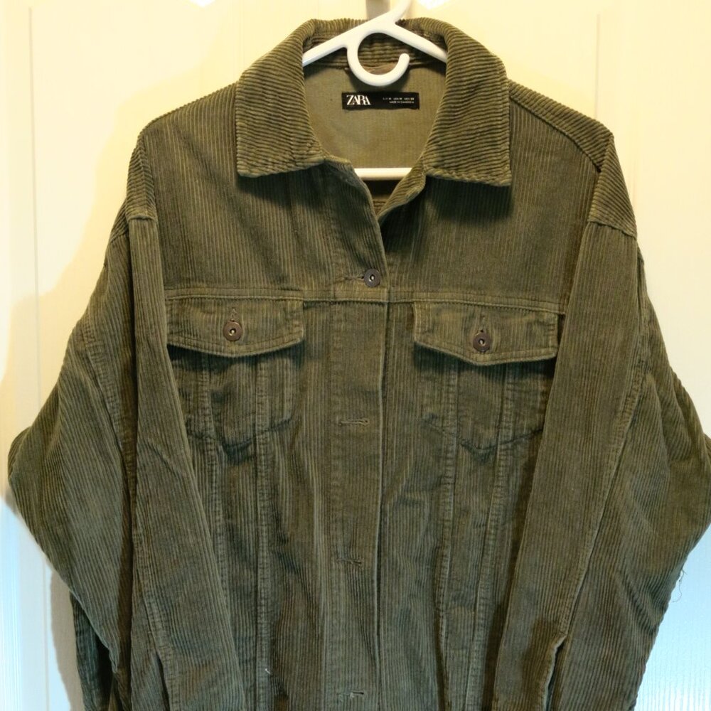 ZARA khaki corduroy over shirt size M